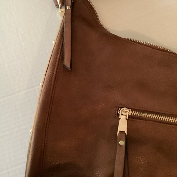 MMS Design Studio NWOT Shoulder Bag Fully Lined in Caramel Gold Accents Pockets - Picture 4 of 6